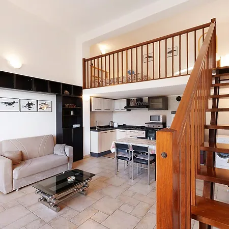 Casa Max * Леванто