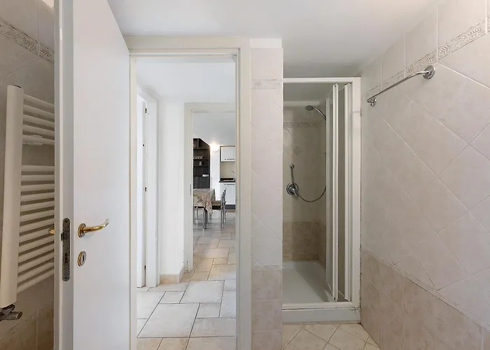 Casa Max 아파트 레반토